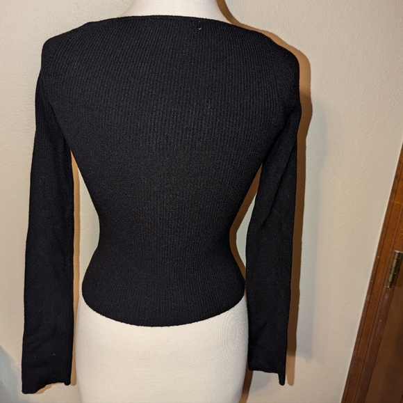 Black sweetheart / wide neckline sweater - ribbed knit - slight crop - medium - Picture 5 of 10